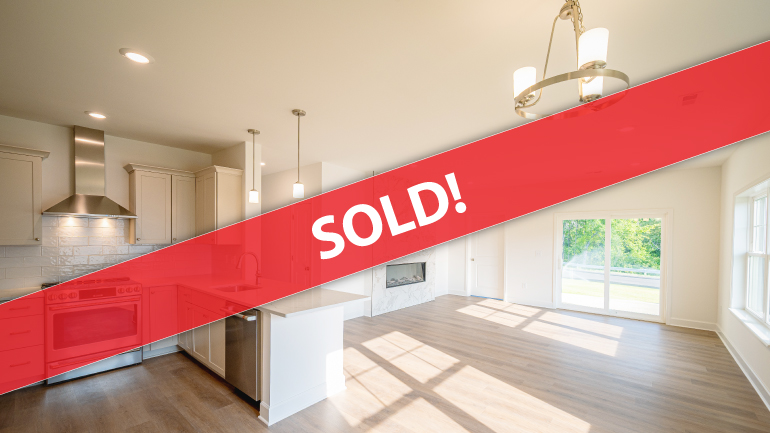 24 Reeds Hollow – LELAND Condominium
